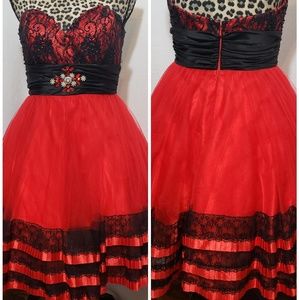 ♥️Mac Duggal prom/ homecoming dress♥️